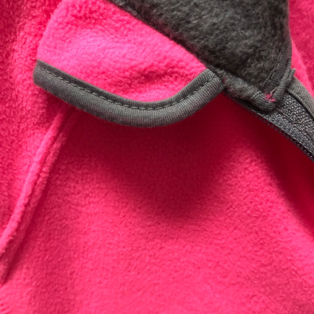 Fleece pullover - Picture 2 of 2